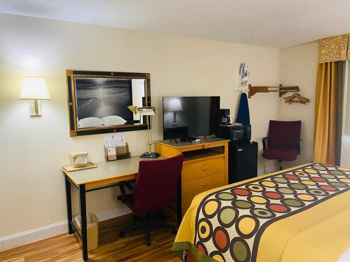Super 8 By Wyndham Anderson/Clemson Area Motel Dış mekan fotoğraf