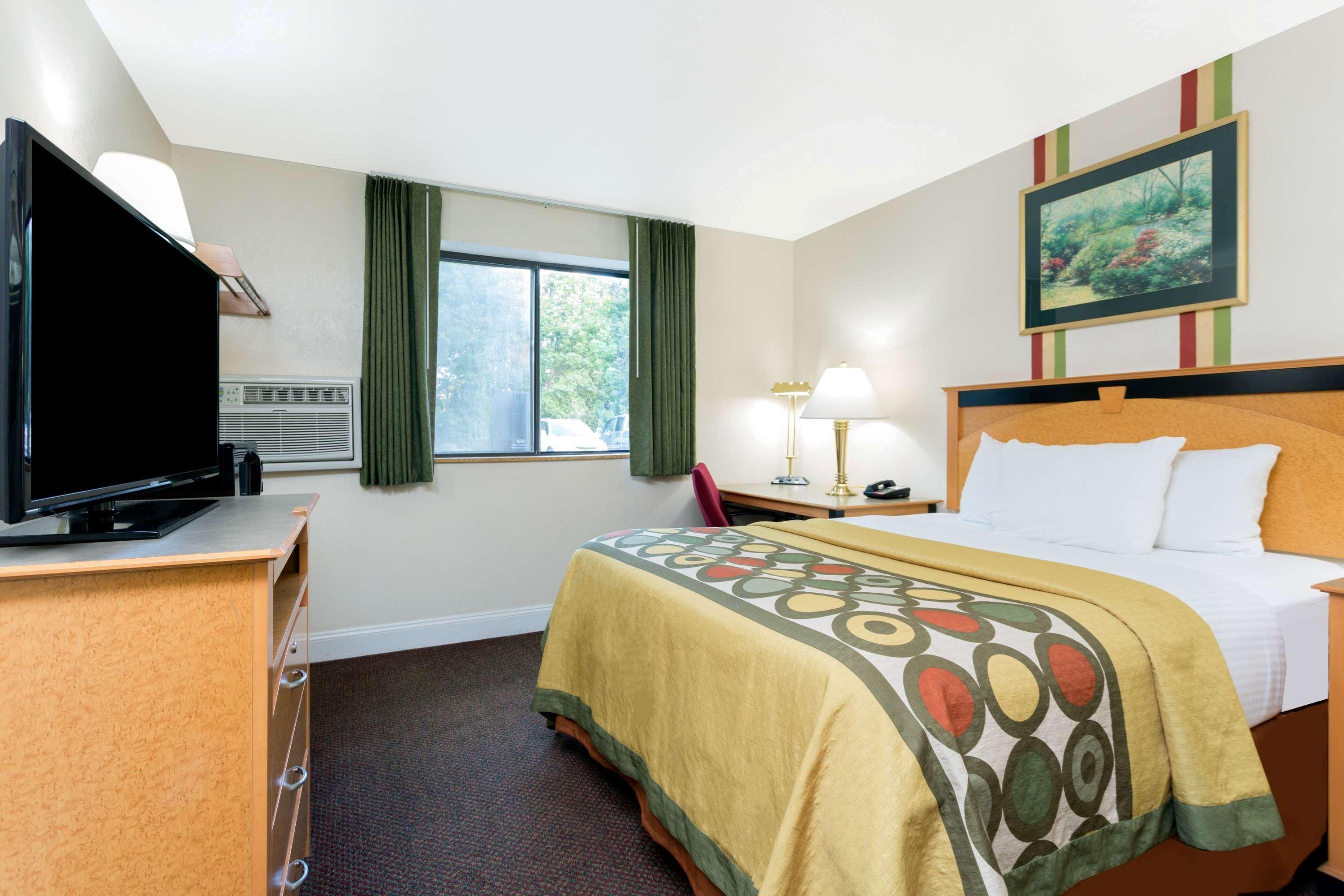 Super 8 By Wyndham Anderson/Clemson Area Motel Dış mekan fotoğraf
