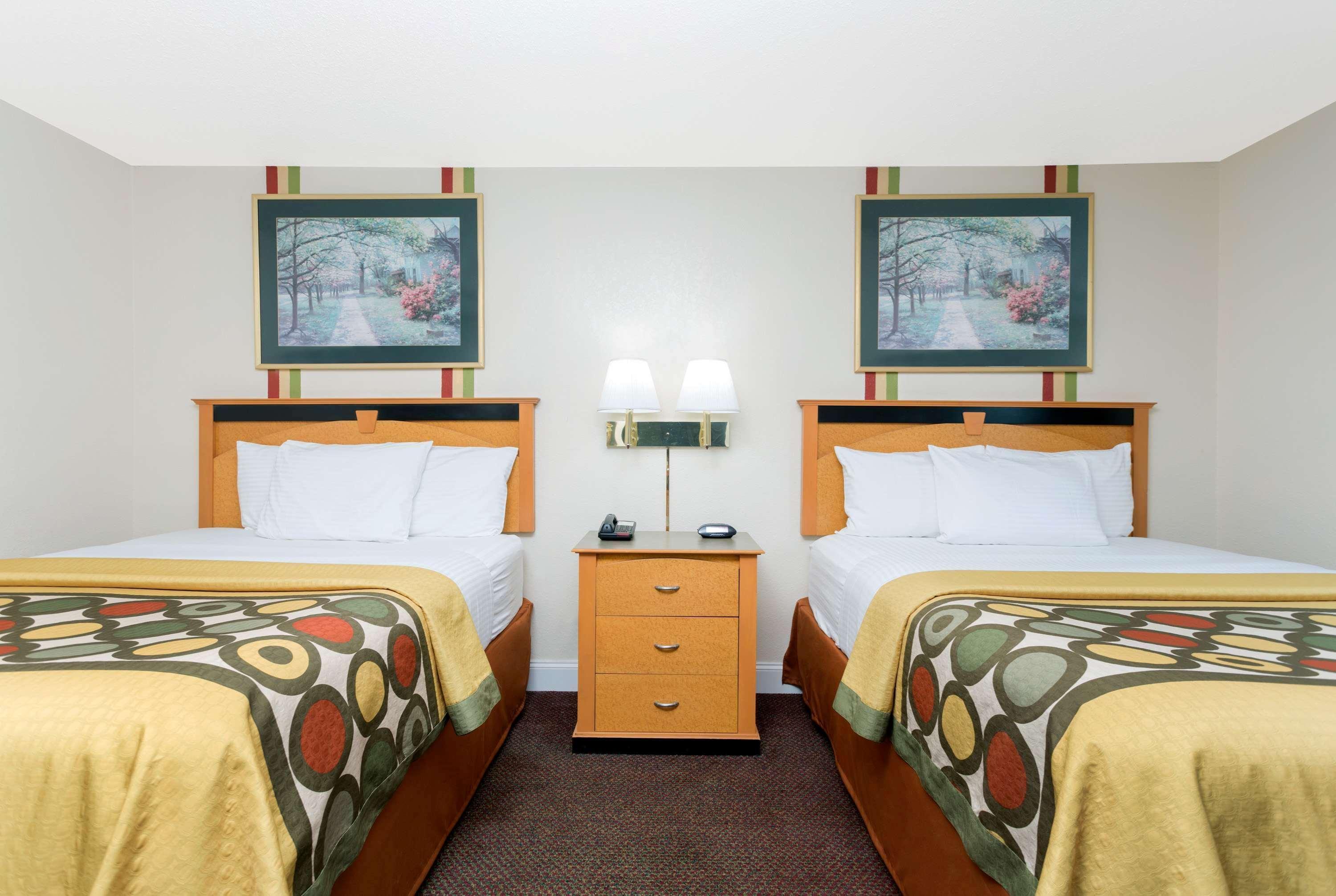 Super 8 By Wyndham Anderson/Clemson Area Motel Dış mekan fotoğraf
