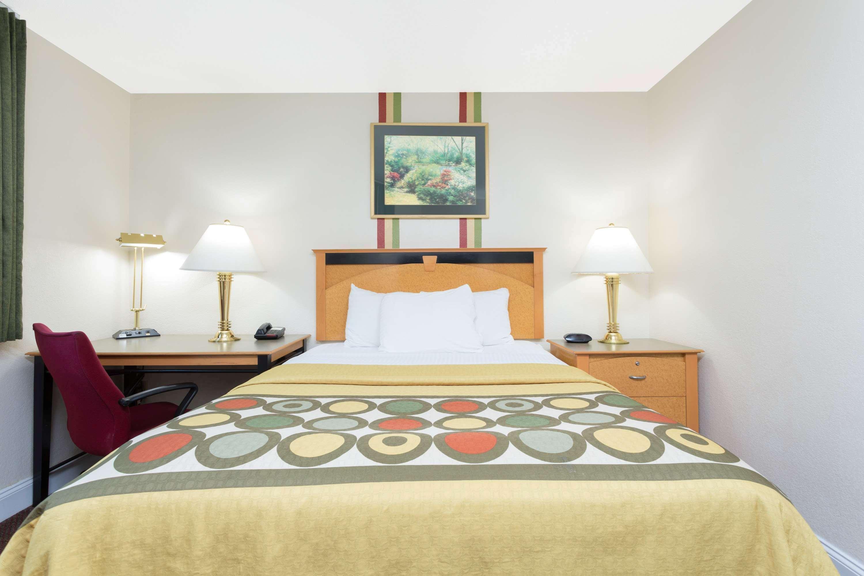 Super 8 By Wyndham Anderson/Clemson Area Motel Dış mekan fotoğraf